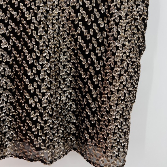 Equiptment Layla Silk Cami in Metallic Size XXS NWT - Picture 6 of 7